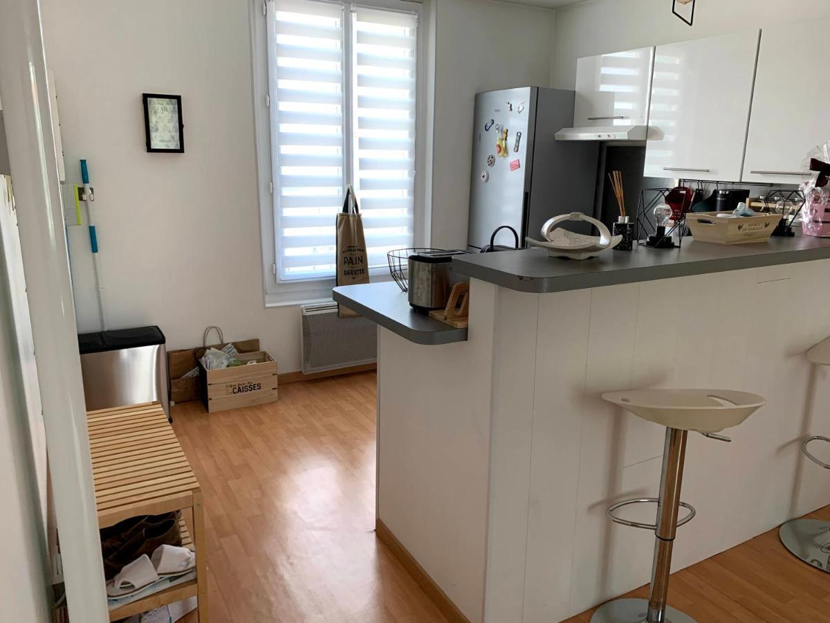 Appartement Cosy A Quelques Minutes Du Centre شالو أو شُمْبانيِ المظهر الخارجي الصورة